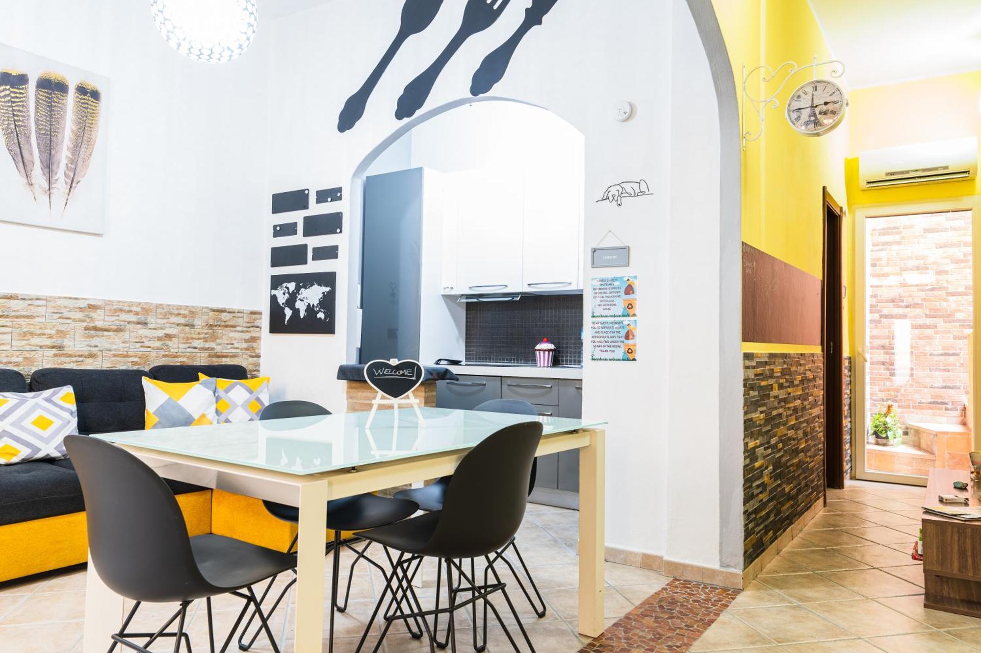 La Casa Di Ryan - Camere - Policlinico - Cittadella Monserrato Esterno foto